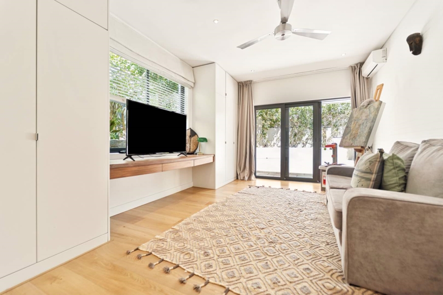 5 Bedroom Property for Sale in Camps Bay Western Cape